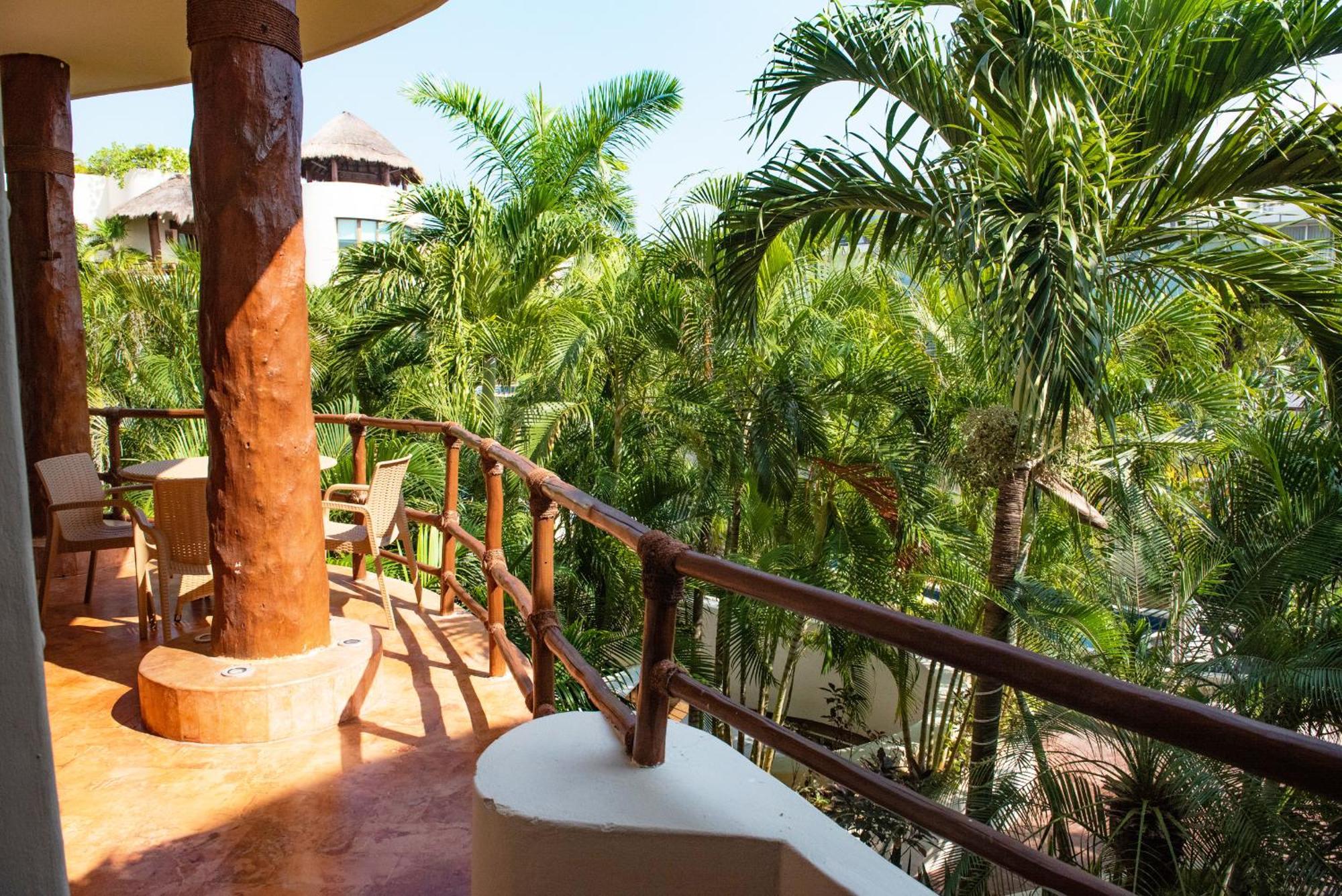 Porto Playa Condo Hotel And Beach Club Playa del Carmen Exterior foto